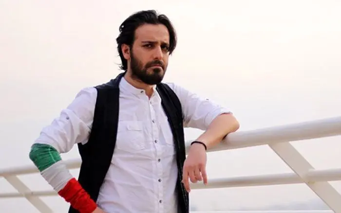 از شال کاوه آفاق رونمایی شد