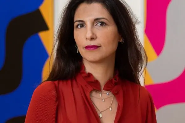 Conversation between Asmaa Al-Shabibi and Andreina Perez-Cisnero at Lawrie Shabibi in Alserkal Avenue 