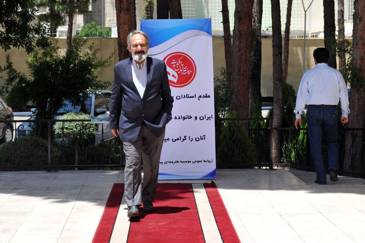 تجلیل از هنرمندان پیشکسوت متولد خرداد ماه