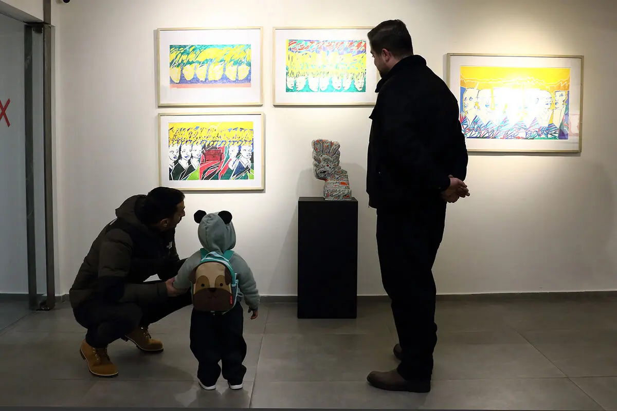 Khashayar Farhat Mojdeh Gallery