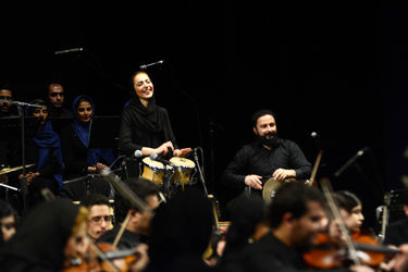 کنسرت ناصر چشم‌آذر به همراه اشکان خطیبی در تالار وحدت