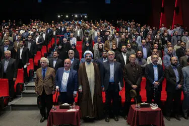 نشست شهردار تهران با اهالی فرهنگ و هنر