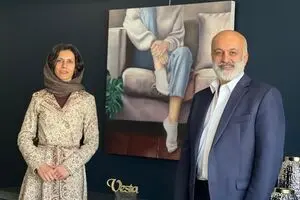 حمیدرضا شفیعی و نقاشی انتقادی زنانه مریم درویش