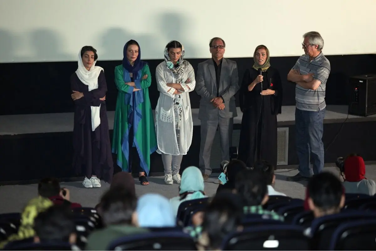 اکران  فیلم های 