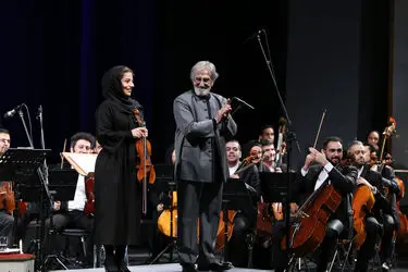 چهارمین روز  جشنواره موسیقی فجر با اجرای ارکستر ملی به رهبری فریدون شهبازیان و خوانندگی علیرضا افتخاری