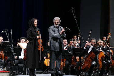 چهارمین روز  جشنواره موسیقی فجر با اجرای ارکستر ملی به رهبری فریدون شهبازیان و خوانندگی علیرضا افتخاری