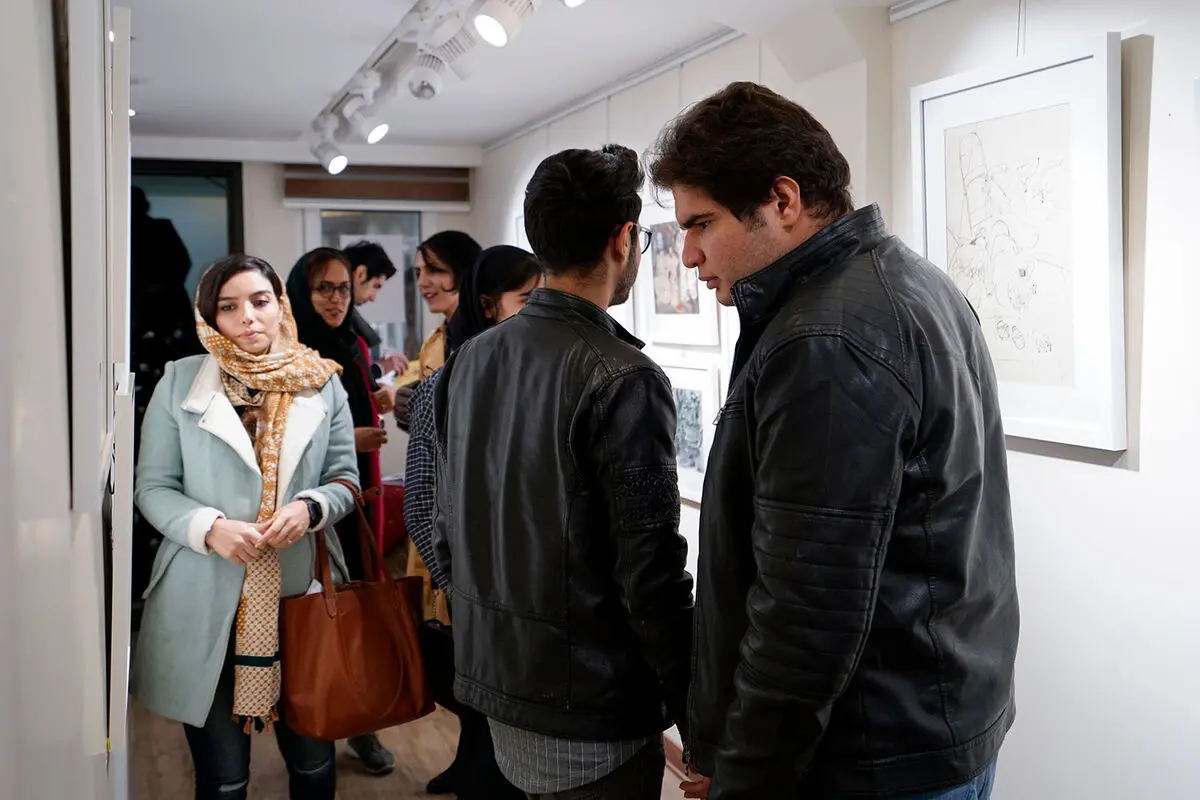 نمایشگاه طراحی آتنا معتمدی در گالری بهارک