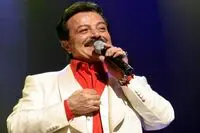 شاهرخ خواننده نام‌آشنا درگذشت