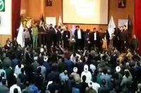 زد و خورد در کنگره حزب کروبی/فیلم