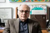 بهترین شعر آمریکایی برگزیده شد