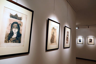 نمایشگاه چاپ دستی های ندا تولایی در گالری آتبین