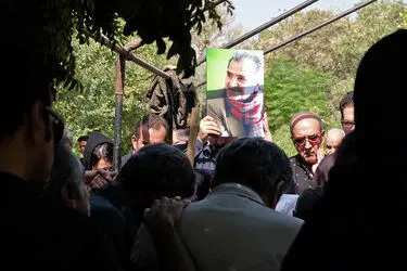 مراسم تشییع پیکر مهدی آرین‌نژاد دوبلور پیشکسوت