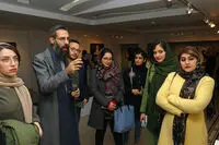 ببینید: نقاشی‌های متفاوت نیما صفدریان در گالری شکوه