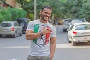آرمین زارعی بستری شد / کنسرت‌های خواننده رپ لغو می شود؟