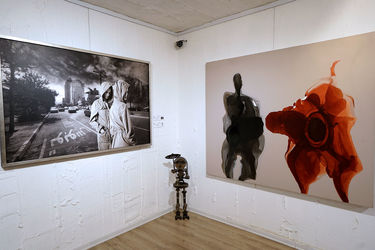 نمایشگاه گروهی از مجموعه شخصی سه مجموعه دار در گالری سیحون2