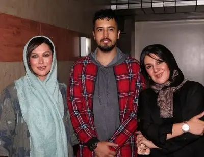 عکس‌های مهتاب کرامتی با بچه به بغل در اکران خصوصی یک فیلم