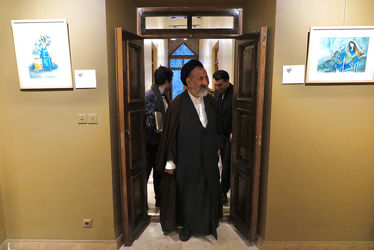 مراسم اهدای لوح به شرکت کنندگان نمایشگاه آینه دار دوران