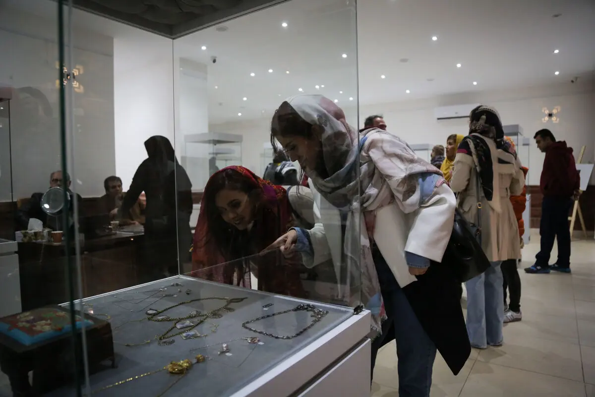 نمایشگاه 