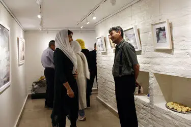 نمایشگاه آثار لیلا وهاب‌نژاد در گالری گلستان