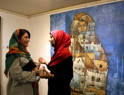 ببینید: فقر و مشکلات اقتصادی در نقاشی‌های مهدی دشتی