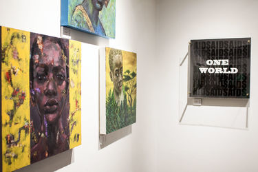 نمایشگاه گروهی "روی دیگر پنجره" در گالری دارگون