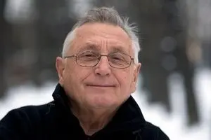  Jiri Menzel, Oscar-winning Czech director dies at 82