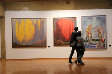 افتتاح نمایشگاه 76 هنرمند در 70 سال اخیر در فرهنگسرای نیاوران