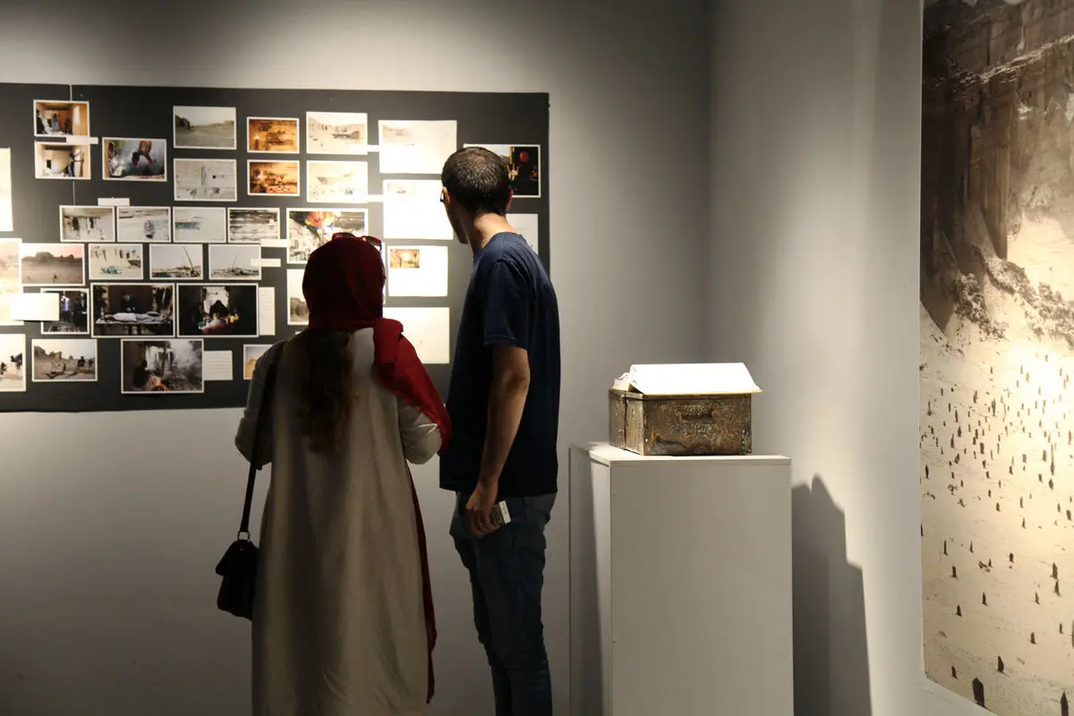 نمایشگاه 