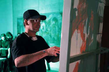 رنگ وستا در هفته دیزاین تهران در دانشکده هنرهای زیبا