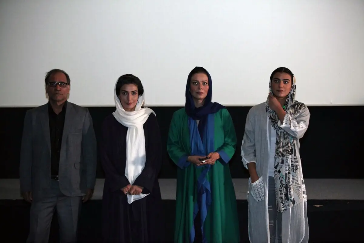 اکران  فیلم های 
