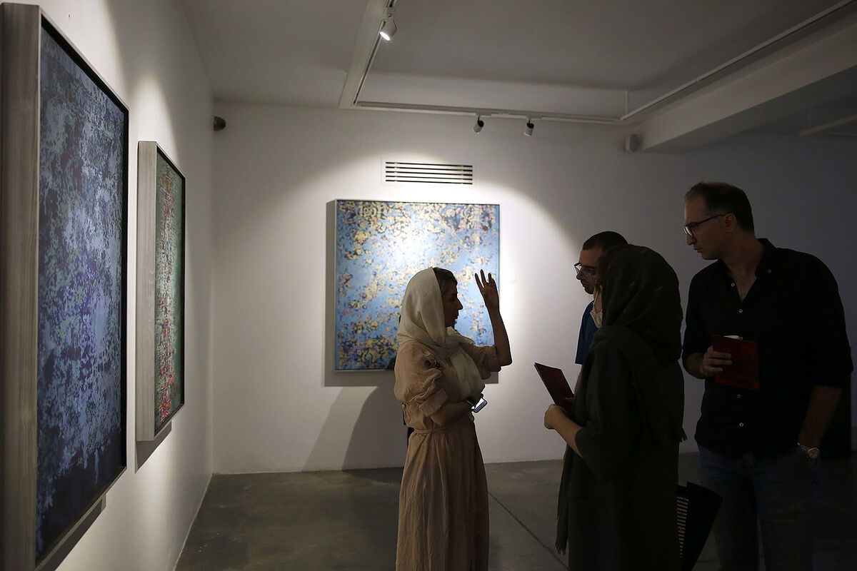نمایشگاه نقاشی آناهیتا غضنفری در گالری شیرین