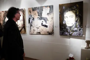 افتتاحیه نمایشگاه نقاشی های فائزه افجه نیا در گالری شَلمان