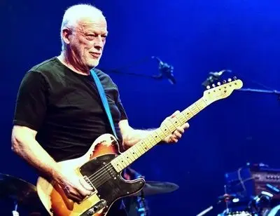 دو قطعه فراتر از زمان؛ انتخاب دیوید گیلمور از میان آثار پینک فلوید