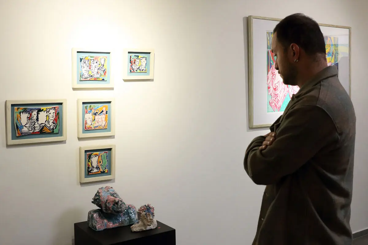 Khashayar Farhat Mojdeh Gallery