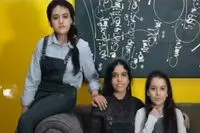 ویدئو: بازخوانی شنیدنی قطعه بی‌گناه علیرضا قربانی توسط سه دختر