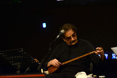 کنسرت خیریه شهرام ناظری و کامکارها برای کمک به زلزله‌زدگان کرمانشاه