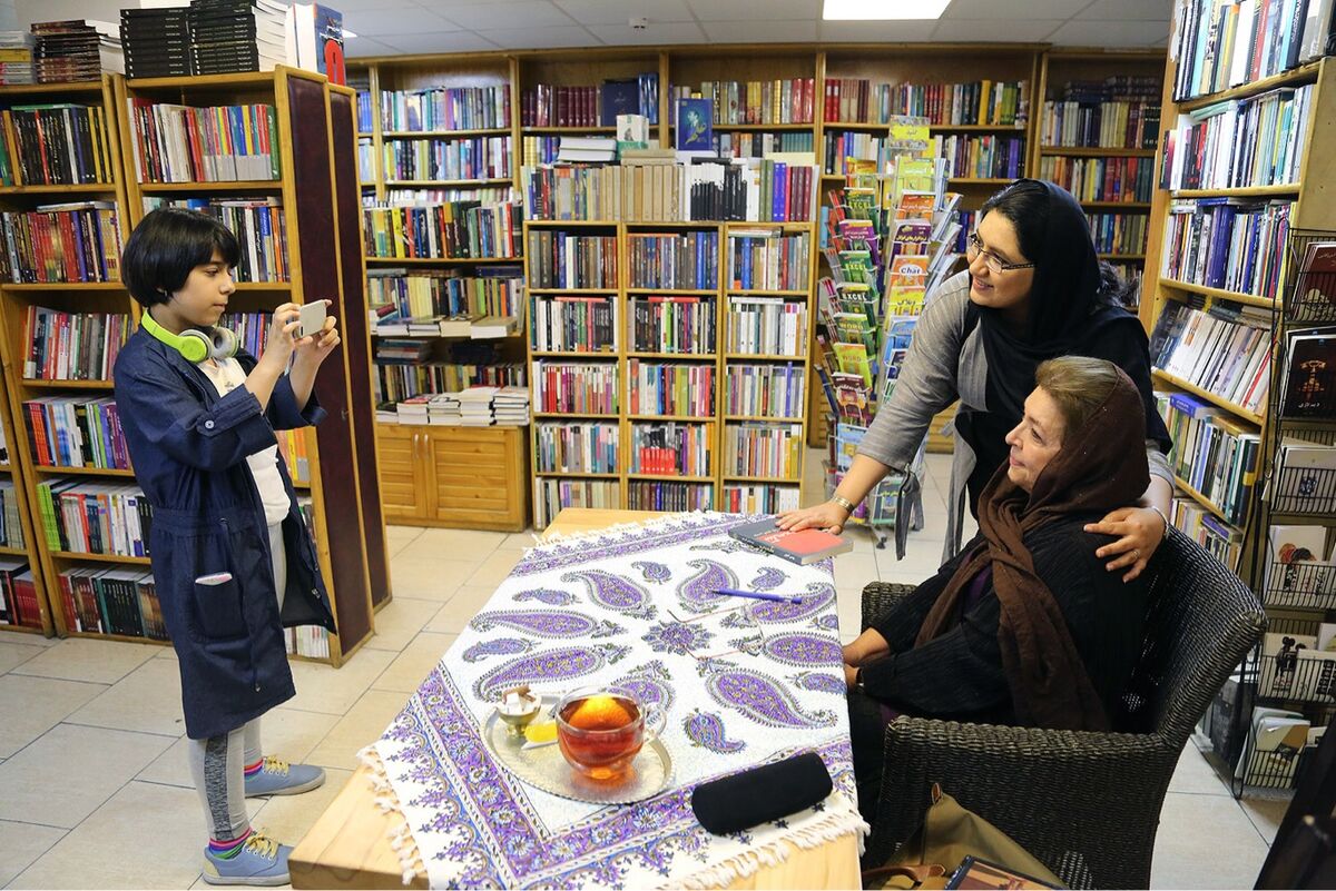 جشن امضای کتاب 