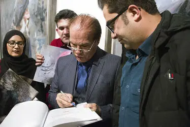 نمایشگاه نقاشی رحیم نوه سی در گالری فرهنگسرای نیاوران