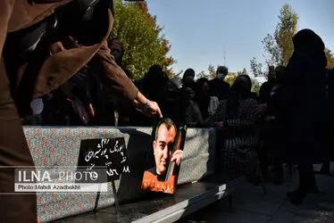 مراسم تشییع پیکر پورنگ پورشیرازی(نوازنده کنترباس) 