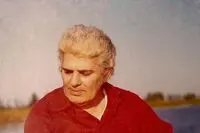 احمد شاملو: زندگی به طرزی بی‌شرمانه‌ کوتاه است/ فیلم