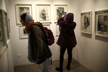 نمایشگاه چاپ و دوخت مونا. ا. جولا در گالری ویستا پلاس