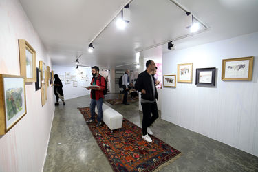 نمایشگاه آثار دو و سه‌بعدی شقایق عربی و فریدون آو در گالری دستان دو