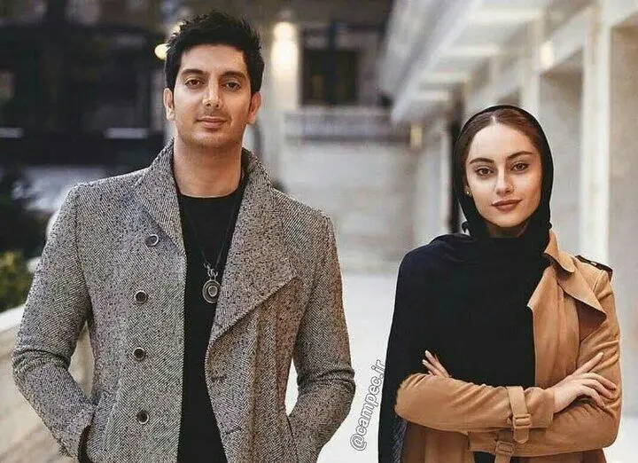 ببینید: تذکر دادن فرزاد فرزین به هوادار زن به خاطر حجابش