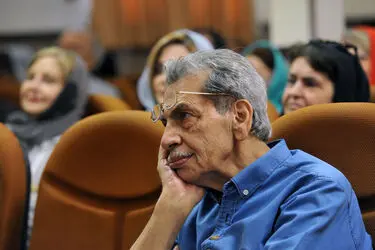 تجلیل از هنرمندان پیشکسوت متولدین خردادماه