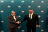 کنفرانس خبری عراقچی هاکان فیدان در استانبول/ عراقچی: ایران آماده ورود به مذاکرات است
