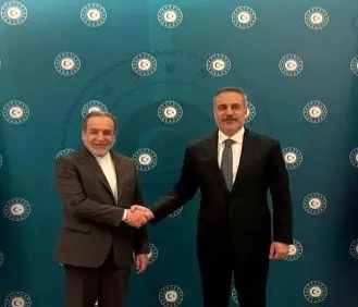 کنفرانس خبری عراقچی هاکان فیدان در استانبول/ عراقچی: ایران آماده ورود به مذاکرات است