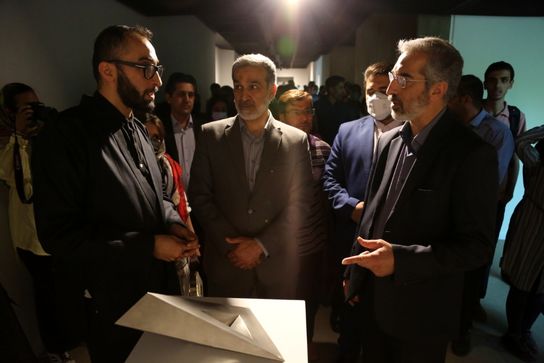 نمایشگاه مینیمالیسم و کانسپچوال آرت در موزه هنرهای معاصر تهران