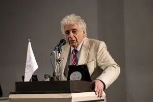 Composer Loris Tjeknavorian nominated for Books for Peace Award