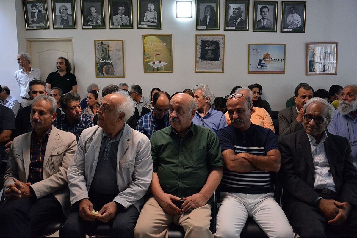 گردهمایی اهالی موسیقی در اعتراض به لغو کنسرت ها 