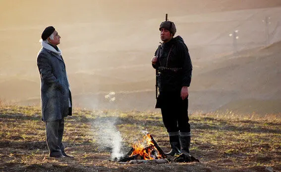 بازی دو شاعر معروف روی پرده سینماها